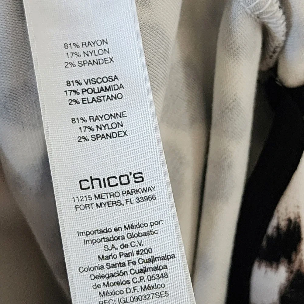 Chicos Top Size 3 Womens XL Brown White Black Animal Print Casual Stretch - Picture 7 of 8